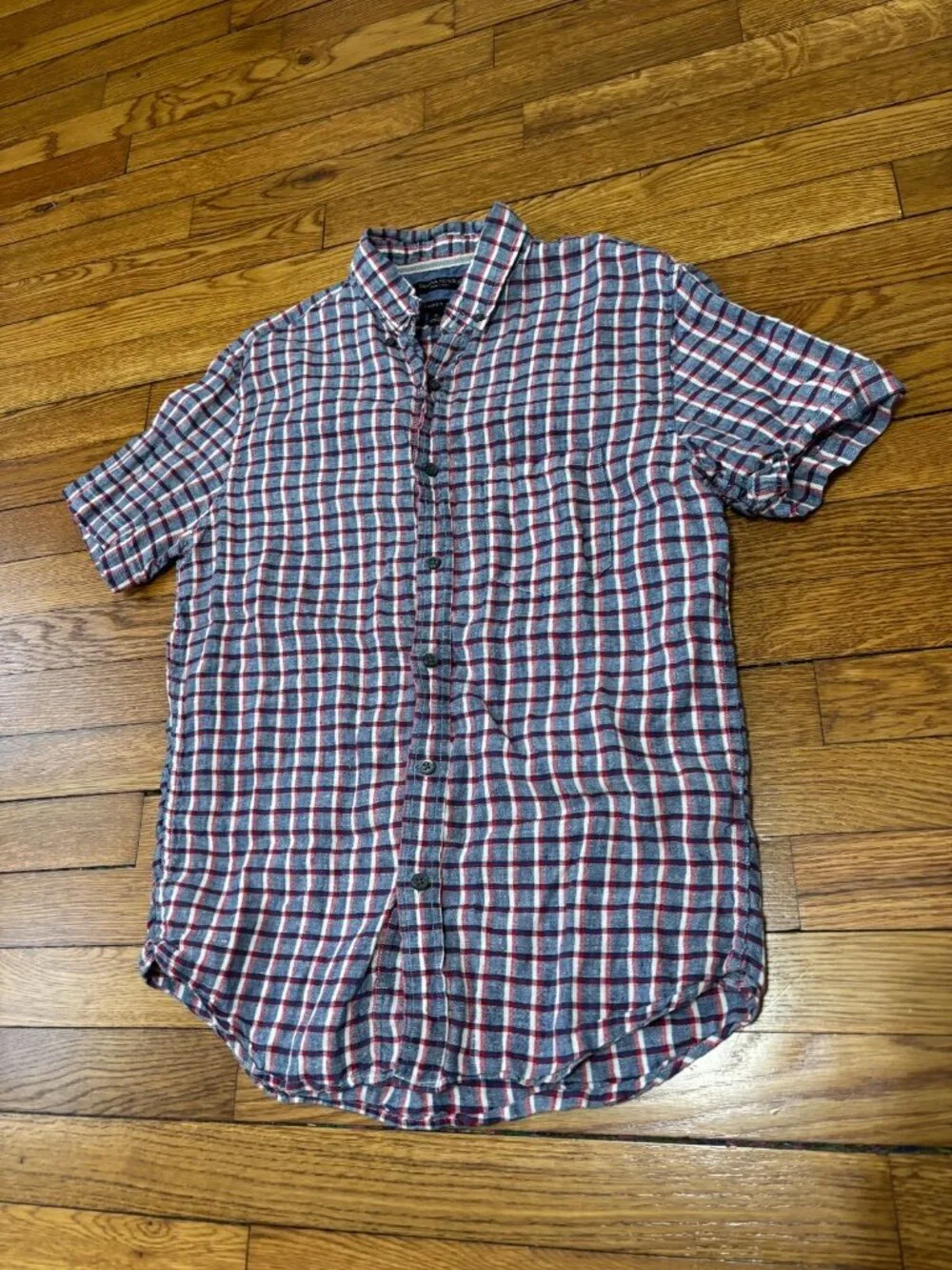 Banana Republic Mens 100% Linen Button Down Shirt Sz Small Camden Fit Blue Red